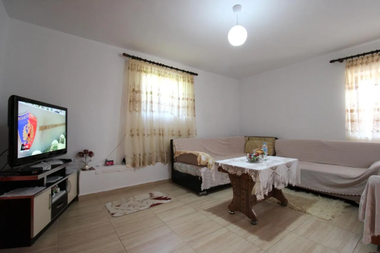 Lemon House Διαμέρισμα Εξαμίλιο