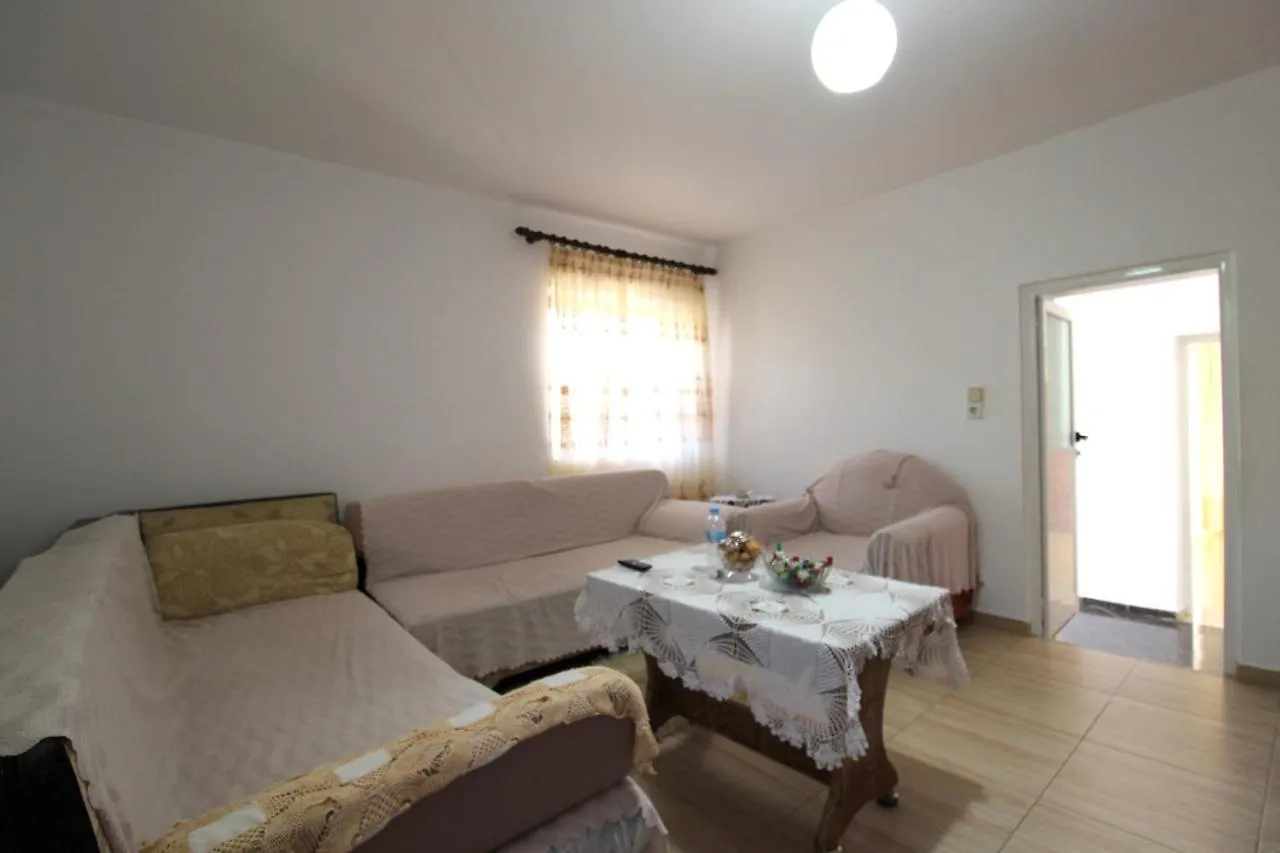Lemon House Διαμέρισμα Εξαμίλιο
